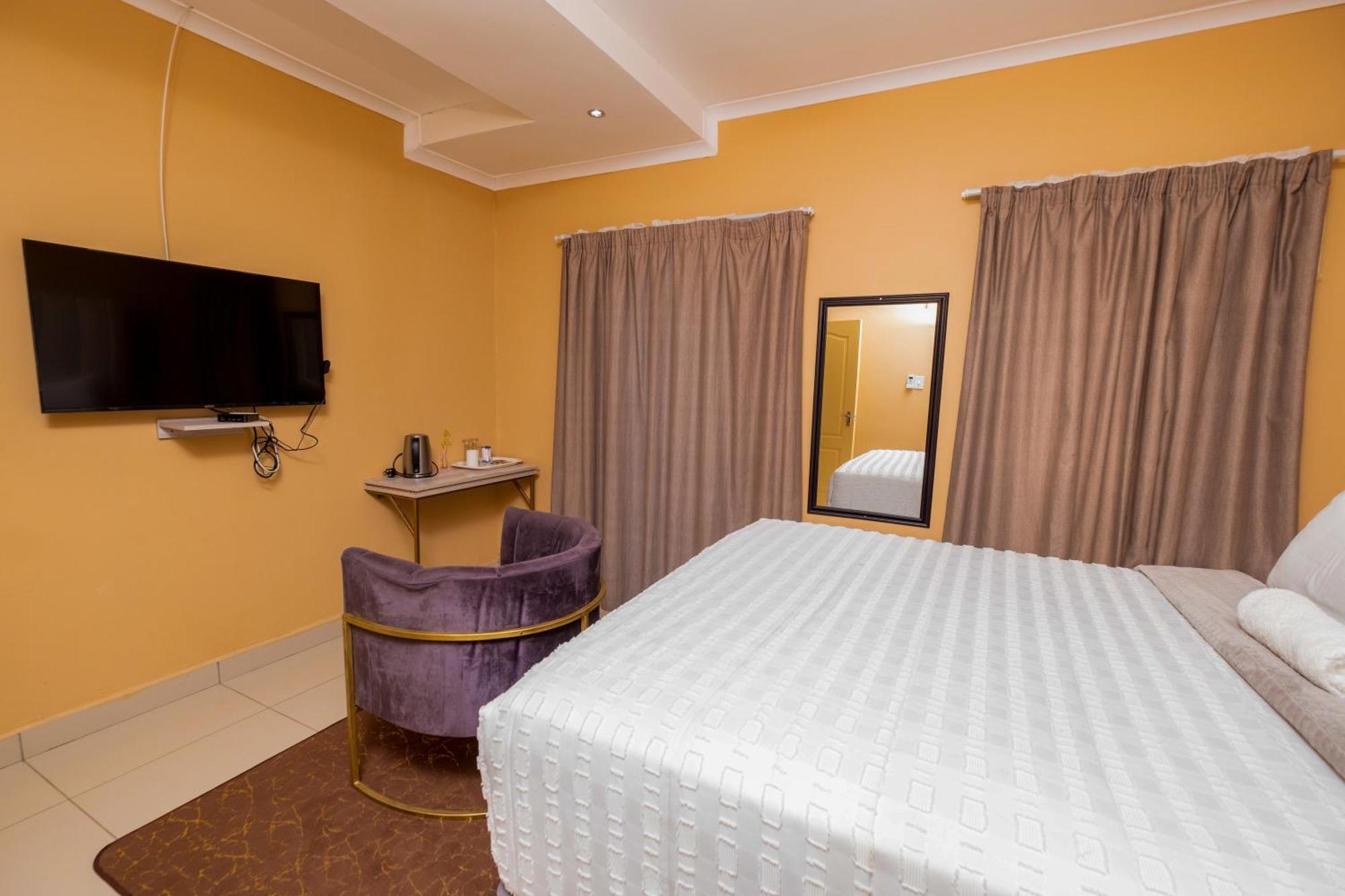 Woodmead Guest House Manzini Esterno foto